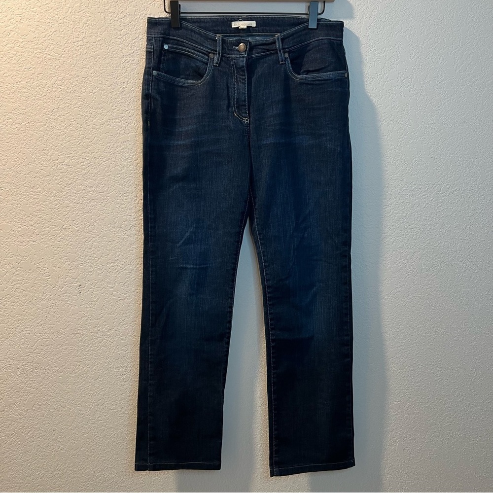 Women’s Eileen Fisher dark wash straight leg jeans size 8